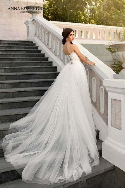 Свадебное платье Августина. Силуэт Рыбка. Цвет Айвори / Капучино, Белый / Молочный. Вид 4