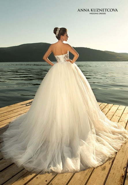 Свадебное платье Бриджит. Силуэт Пышное. Цвет Белый / Молочный. Вид 2