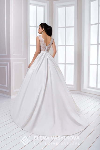 Свадебное платье 119. Силуэт Пышное. Цвет Белый / Молочный. Вид 2