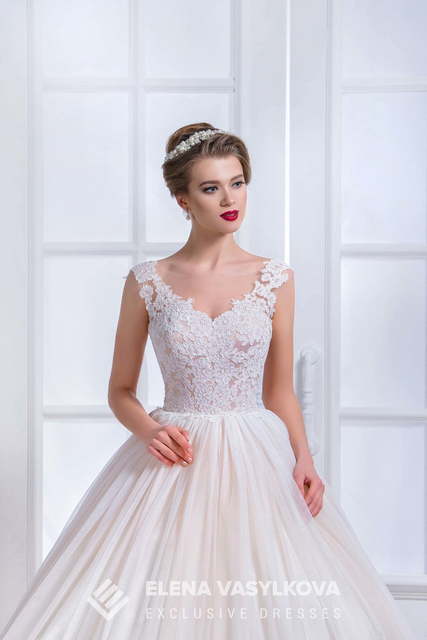 Свадебное платье 114. Силуэт Пышное. Цвет Айвори / Капучино, Белый / Молочный, Персик / Оранжевый. Вид 3