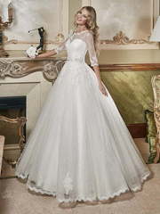 Свадебное платье Кристал 2. Силуэт Пышное. Цвет Белый / Молочный. Вид 1