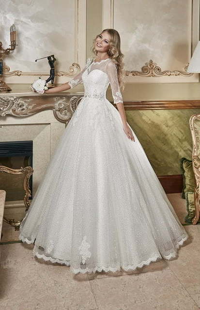 Свадебное платье Кристал 2. Силуэт Пышное. Цвет Белый / Молочный. Вид 1