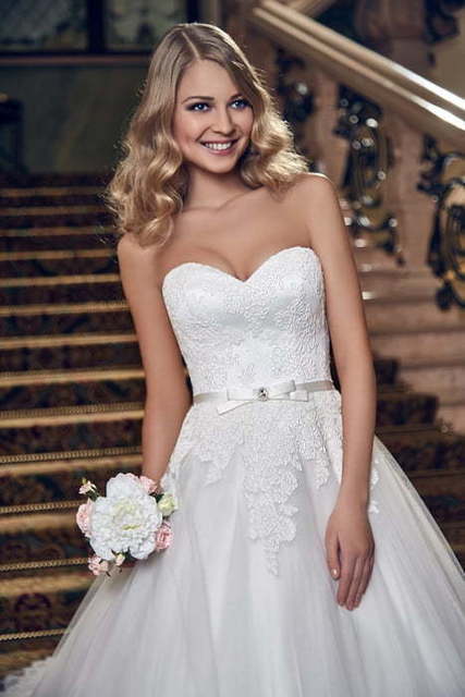 Свадебное платье Моника 2. Силуэт Пышное. Цвет Белый / Молочный. Вид 4