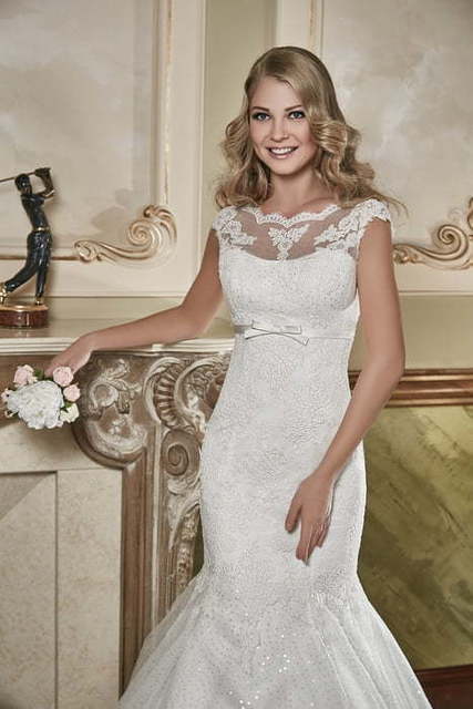 Свадебное платье Ребекка. Силуэт Рыбка. Цвет Белый / Молочный. Вид 3