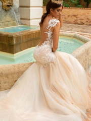 Свадебное платье Solange. Силуэт Рыбка. Цвет Айвори / Капучино, Персик / Оранжевый. Вид 2