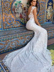 Свадебное платье Ostin. Силуэт Прямое, Рыбка. Цвет Белый / Молочный, Айвори / Капучино, оттенки Розового. Вид 2