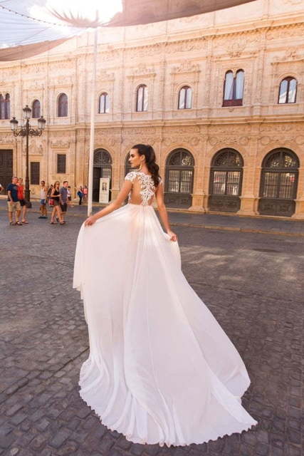 Свадебное платье Arrian. Силуэт Прямое. Цвет Айвори / Капучино, Белый / Молочный, Персик / Оранжевый. Вид 2