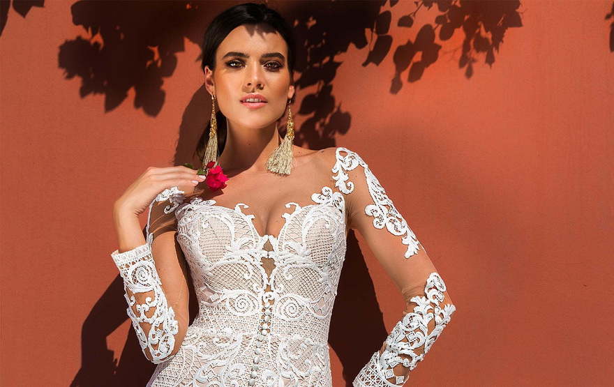 Свадебное платье Briss. Силуэт Рыбка. Цвет Белый / Молочный, оттенки Розового. Вид 3