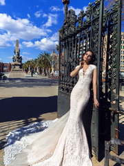 Свадебное платье Felina. Силуэт Рыбка. Цвет Белый / Молочный, Айвори / Капучино, Персик / Оранжевый, оттенки Розового. Вид 1