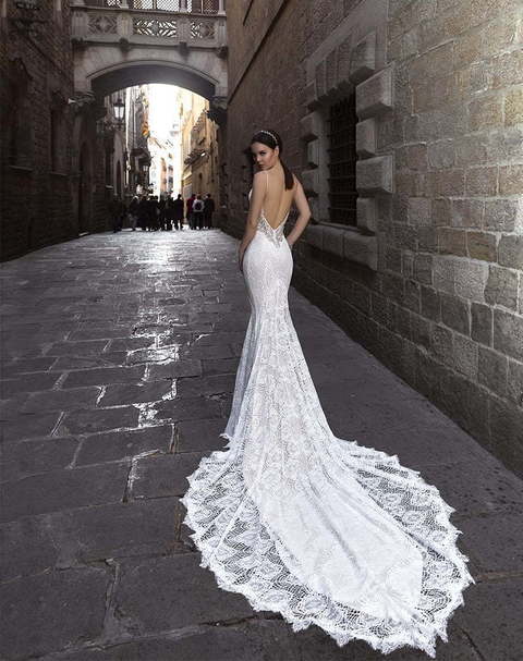 Свадебное платье Reychell. Силуэт Рыбка. Цвет Айвори / Капучино, Белый / Молочный. Вид 2