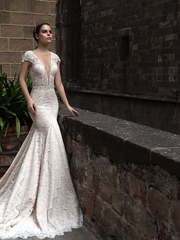 Свадебное платье Tinashe. Силуэт Рыбка. Цвет Белый / Молочный, Айвори / Капучино. Вид 1