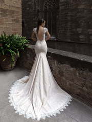 Свадебное платье Tinashe. Силуэт Рыбка. Цвет Белый / Молочный, Айвори / Капучино. Вид 2