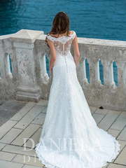 Свадебное платье Armeria. Силуэт Рыбка. Цвет Белый / Молочный. Вид 2