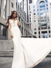 Свадебное платье Ester. Силуэт Рыбка. Цвет Белый / Молочный, Айвори / Капучино, оттенки Розового. Вид 1