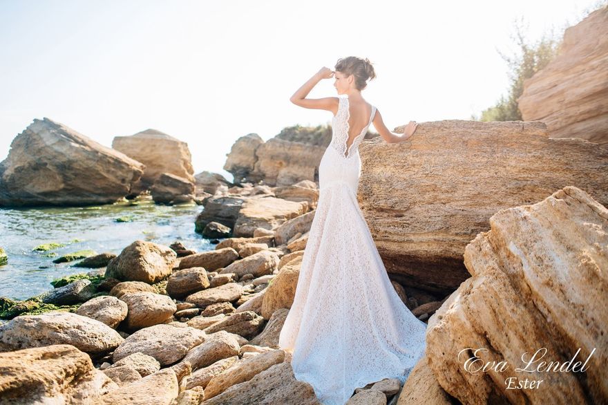 Свадебное платье Ester. Силуэт Рыбка. Цвет Айвори / Капучино, Белый / Молочный, оттенки Розового. Вид 3