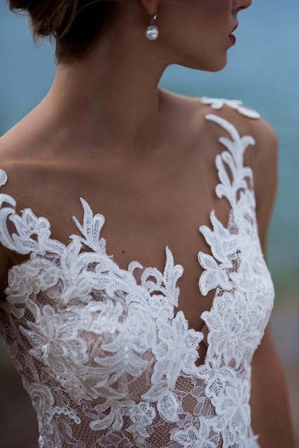 Свадебное платье Golden Hind. Силуэт Рыбка, Прямое. Цвет Айвори / Капучино, оттенки Розового. Вид 5