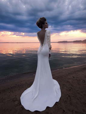 Свадебное платье Cutty Sark. Силуэт Прямое, Рыбка. Цвет Белый / Молочный. Вид 2