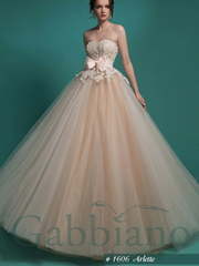 Свадебное платье Арлетте. Силуэт Пышное. Цвет Айвори / Капучино, Персик / Оранжевый. Вид 1