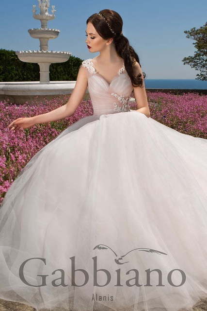 Свадебное платье Аланис. Силуэт Пышное. Цвет Белый / Молочный, оттенки Розового. Вид 3