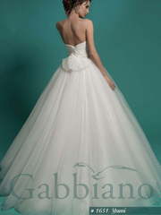 Свадебное платье Юми. Силуэт Пышное. Цвет Белый / Молочный. Вид 2