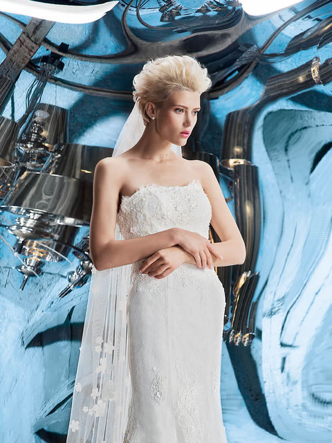 Свадебное платье Ozon. Силуэт Рыбка, Прямое. Цвет Белый / Молочный. Вид 3