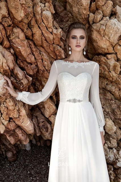 Свадебное платье Magdeline. Силуэт Прямое. Цвет Белый / Молочный. Вид 4