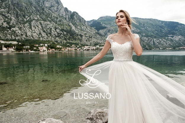 Свадебное платье Mia. Силуэт Прямое. Цвет Белый / Молочный. Вид 4