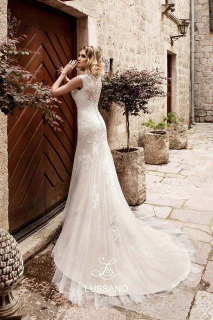 Свадебное платье Marrilee. Силуэт Рыбка, Прямое. Цвет Айвори / Капучино, Белый / Молочный, оттенки Розового. Вид 2