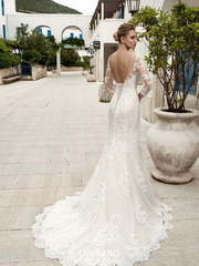 Свадебное платье Mircella. Силуэт Прямое, Рыбка. Цвет Белый / Молочный, Айвори / Капучино. Вид 2