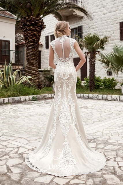 Свадебное платье Monika. Силуэт Рыбка, Прямое. Цвет Айвори / Капучино, Белый / Молочный. Вид 2