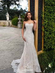 Свадебное платье Doriana. Силуэт Рыбка. Цвет Белый / Молочный, Айвори / Капучино, оттенки Розового. Вид 1