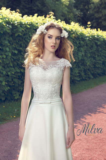 Свадебное платье Мальта. Силуэт Прямое. Цвет Белый / Молочный. Вид 3