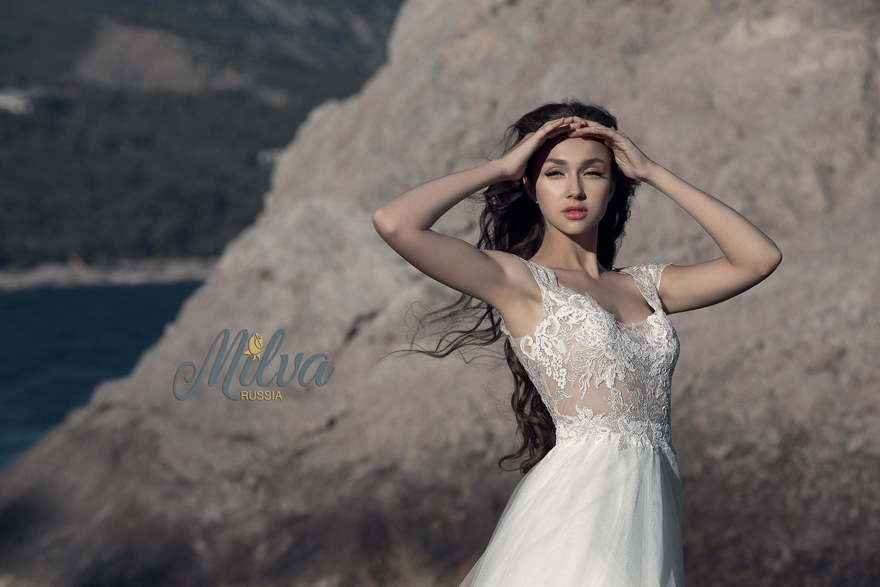 Свадебное платье Бруна. Силуэт Прямое. Цвет Белый / Молочный. Вид 3