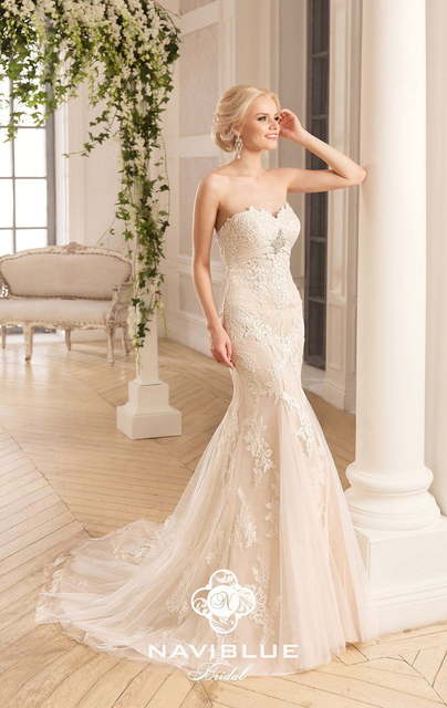 Свадебное платье Korina. Силуэт Рыбка. Цвет Айвори / Капучино. Вид 2