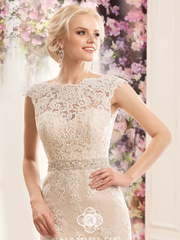 Свадебное платье Kiara. Силуэт Рыбка. Цвет Айвори / Капучино, оттенки Розового. Вид 1