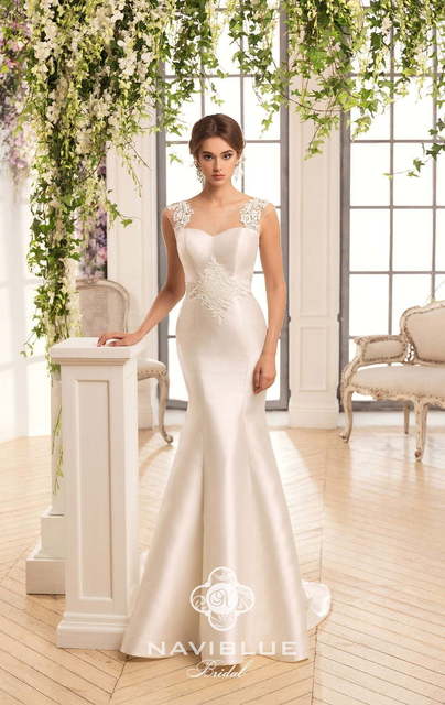 Свадебное платье Kerolaine. Силуэт Рыбка. Цвет Айвори / Капучино, Белый / Молочный. Вид 2