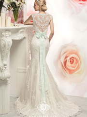 Свадебное платье Dolly. Силуэт Рыбка. Цвет Белый / Молочный. Вид 2