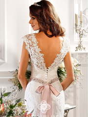 Свадебное платье 13096. Силуэт Рыбка. Цвет Белый / Молочный. Вид 1