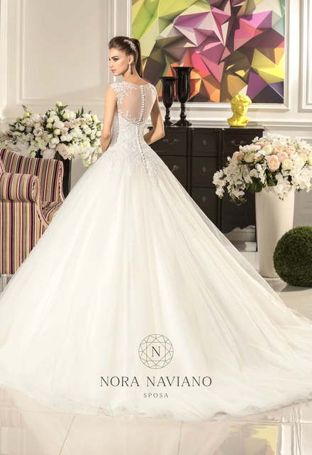 Свадебное платье Andrea. Силуэт Пышное. Цвет Белый / Молочный. Вид 2