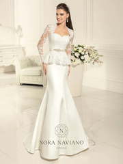 Свадебное платье Arabella. Силуэт Рыбка. Цвет Белый / Молочный. Вид 1