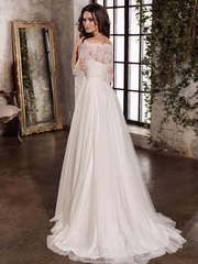 Свадебное платье Barbara. Силуэт Прямое. Цвет Белый / Молочный. Вид 2