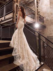 Свадебное платье Becca. Силуэт Рыбка. Цвет Айвори / Капучино. Вид 2