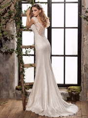 Свадебное платье Bloom. Силуэт Рыбка. Цвет Белый / Молочный, Айвори / Капучино. Вид 2
