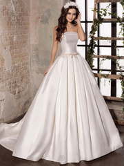 Свадебное платье Blossom. Силуэт Пышное. Цвет Белый / Молочный. Вид 1