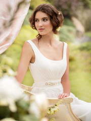 Свадебное платье Тина. Силуэт Прямое. Цвет Белый / Молочный. Вид 2