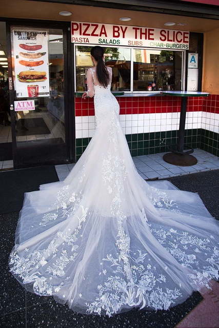 Свадебное платье Jessica. Силуэт Рыбка. Цвет Белый / Молочный. Вид 2