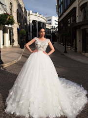 Свадебное платье Sarah. Силуэт Пышное. Цвет Белый / Молочный. Вид 1