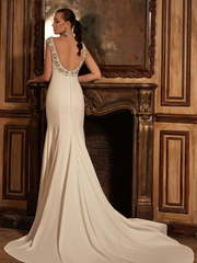 Свадебное платье Redial. Силуэт Прямое, Рыбка. Цвет Белый / Молочный. Вид 2