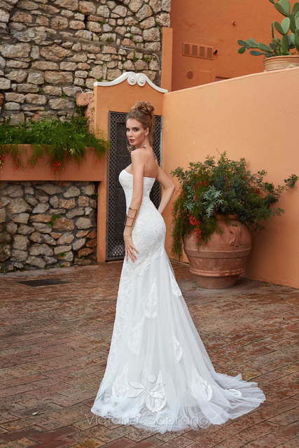 Свадебное платье Barbara. Силуэт Рыбка. Цвет Белый / Молочный. Вид 2