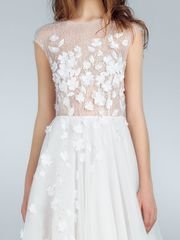 Свадебное платье Ева. Силуэт Прямое. Цвет Белый / Молочный. Вид 2